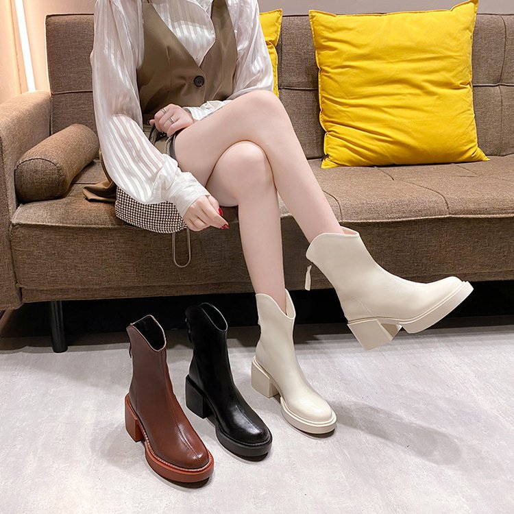 British Elegance Rear-Zip Boots